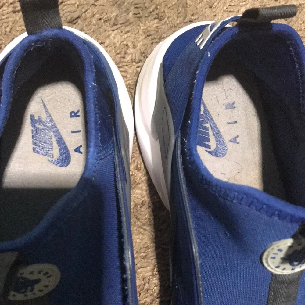 🔥AIR HUARACHE BY NIKE💥 blue & white, gray trim (Sz.10) 💐slightly used 🦋 - Picture 5 of 7